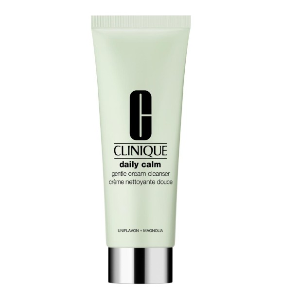 Boosts hydration + radiance • 9% glycerin and hyaluronic acid help boost skin’s hydration. • Helps smooth uneven texture and enhance skin’s radiance.  Ultra-gentle formula • Creamy,
 tissue-off formula cleanses without stripping the skin’s barrier.  Rapi