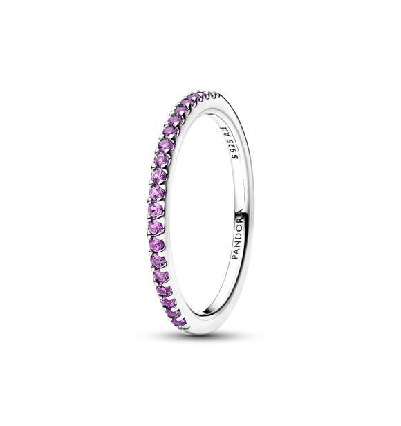 192999C04-52 Sterling silver ring with fancy purple cubic zirconia