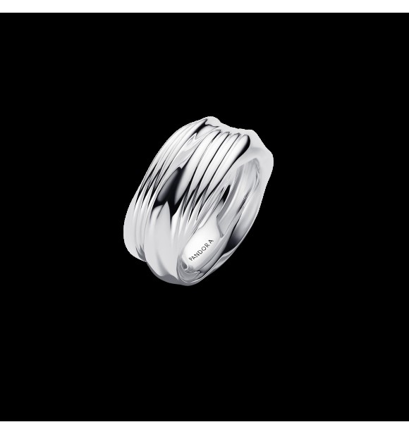 193890C00-52 Twisted sterling silver ring set
